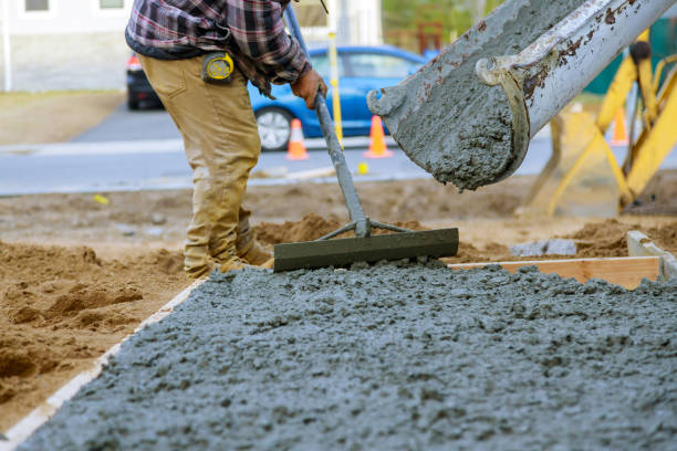  Edburgh, IN Concrete contractor Pros